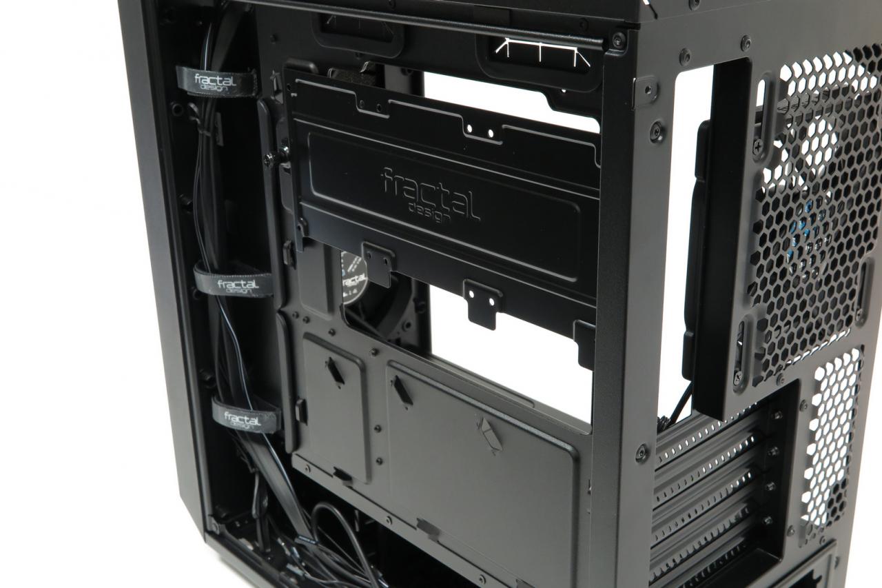 [29/03/2018] Fractal Design Meshify C Mini: Das neue Meshify-C-Modell für kleine Platinen im Test (16)