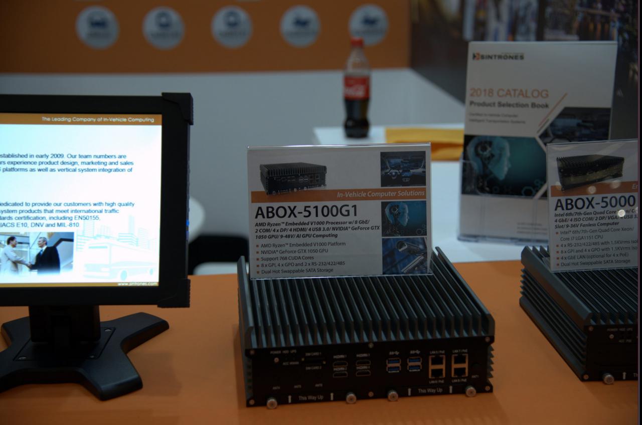 [01/03/2018] Ryzen Embedded: Sintrones' Abox-5100G1 mit Ryzen V1807B (3,3-3,6 GHz) und einer GTX 1050-GPU für den Automotive Einsatz. Der LAN-Chip stammt von Intel, sodass alle großen Hersteller hier ihre Pfründe schöpfen können.