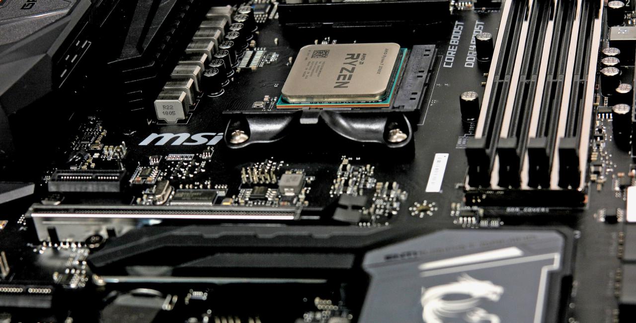[13/04/2018] AMD Pinnacle Ridge: Offizielle Spezifikationen der Ryzen-2000-CPUs, Test-Kit-Unboxing und Vorbestellungen (12)