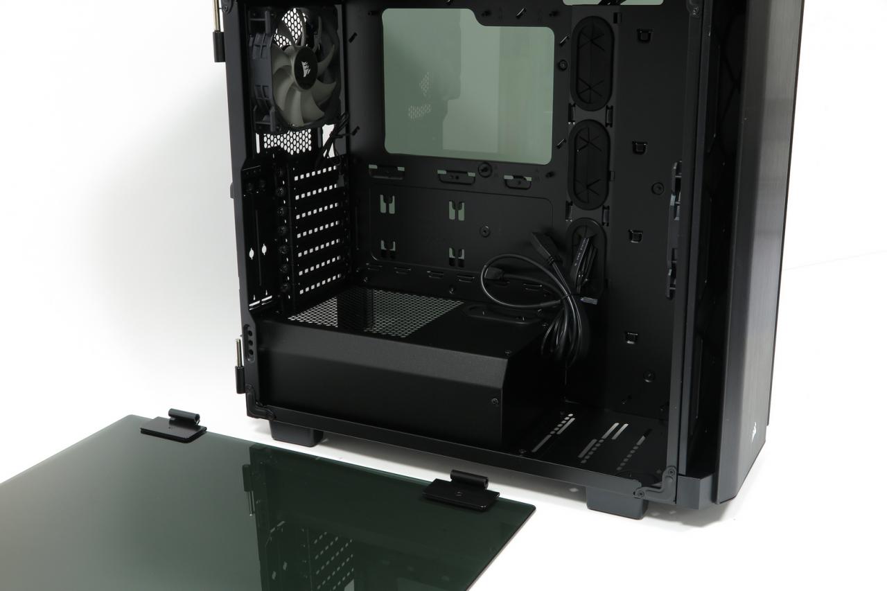[06/04/2018] Corsair Obsidian 500D: Edles, großräumiges Hardware-Heim mit viel Aluminium und Glas im Test&nbsp;(4)