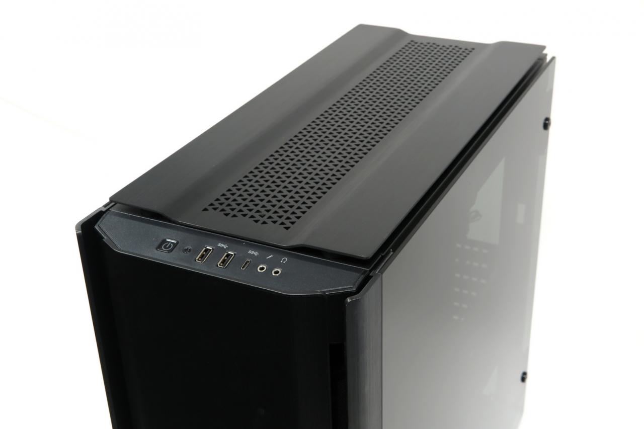 [06/04/2018] Corsair Obsidian 500D: Edles, großräumiges Hardware-Heim mit viel Aluminium und Glas im Test (12)