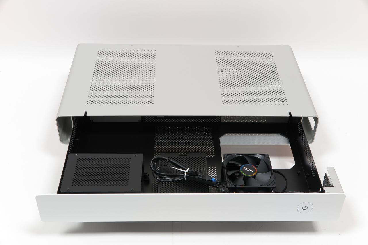[16/04/2018] Cryorig Taku: Designer-Desktop-Gehäuse mit Holzfüßen im Praxistest (3)