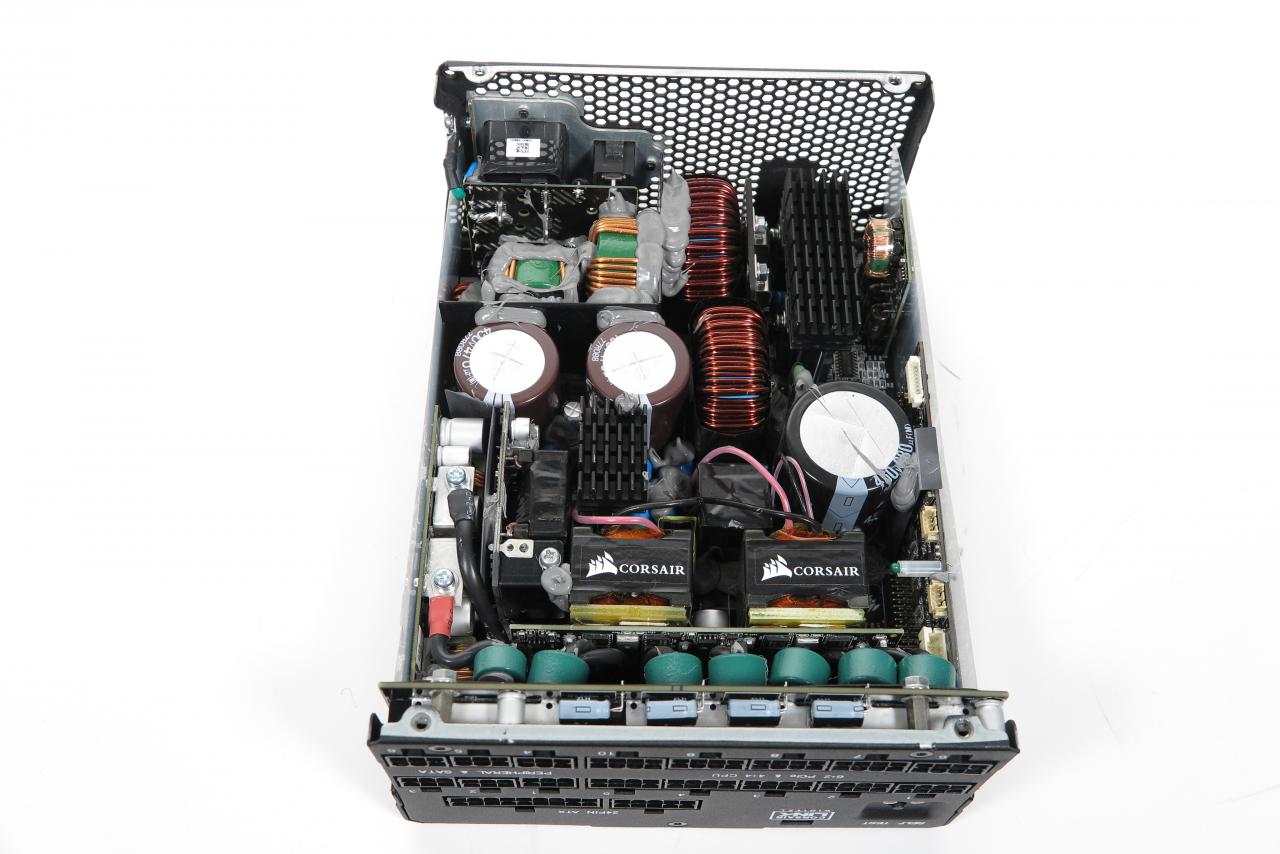 [03/05/2018] Corsair AX1600i: Powerhaus für Ethusiasten (10)