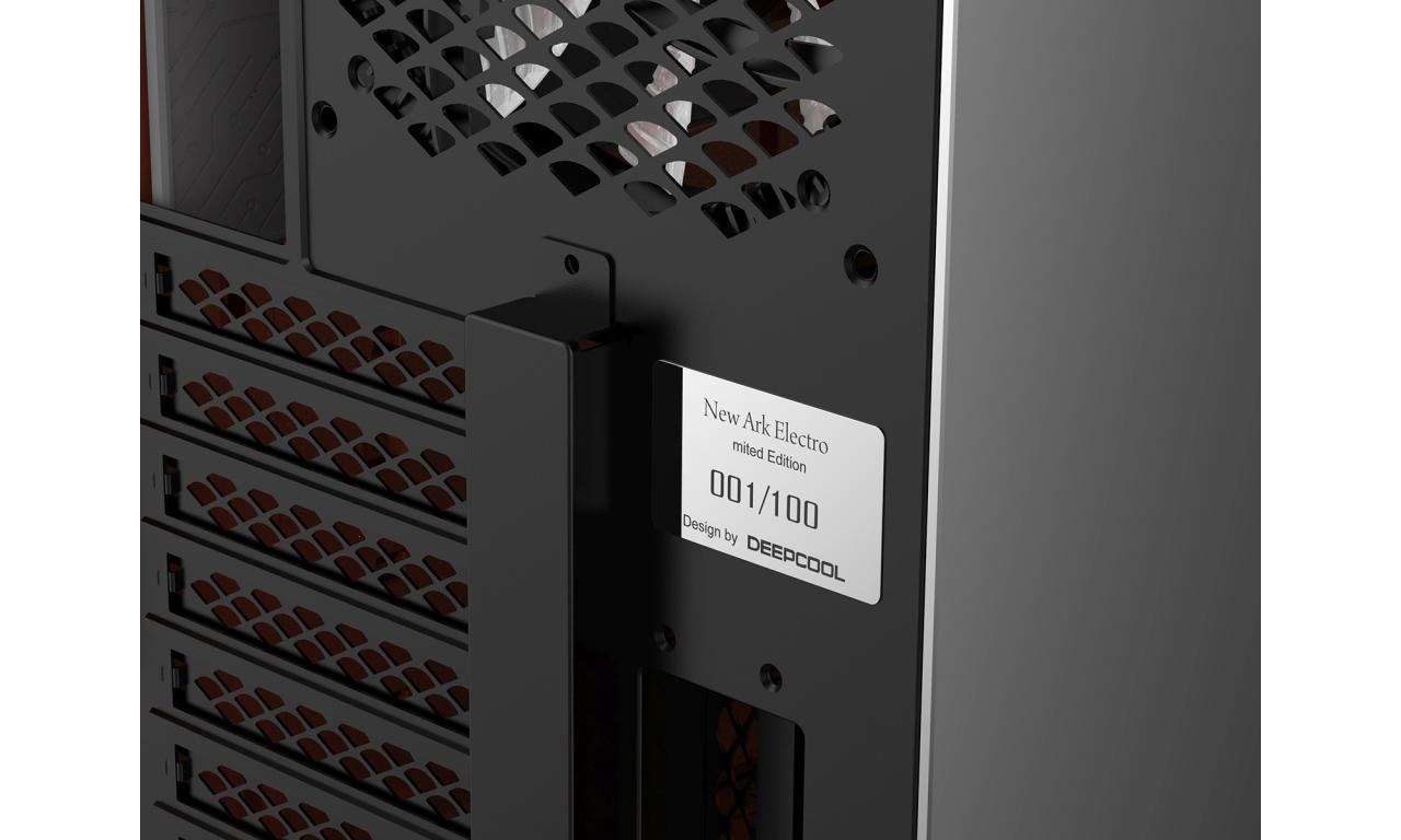 [02/05/2018] Deepcool New Ark 90 Electro: Gehäusesonderauflage mit vorinstallierter Wasserkühlung (17)