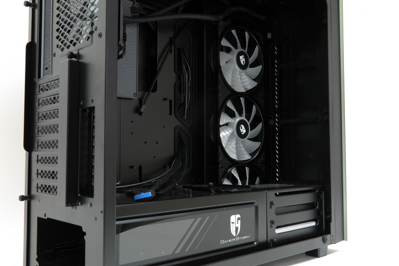 [29/05/2018] Deepcool New Ark 90: Big-Tower mit bunt beleuchteter Kompaktwasserkühlung im Test (4)