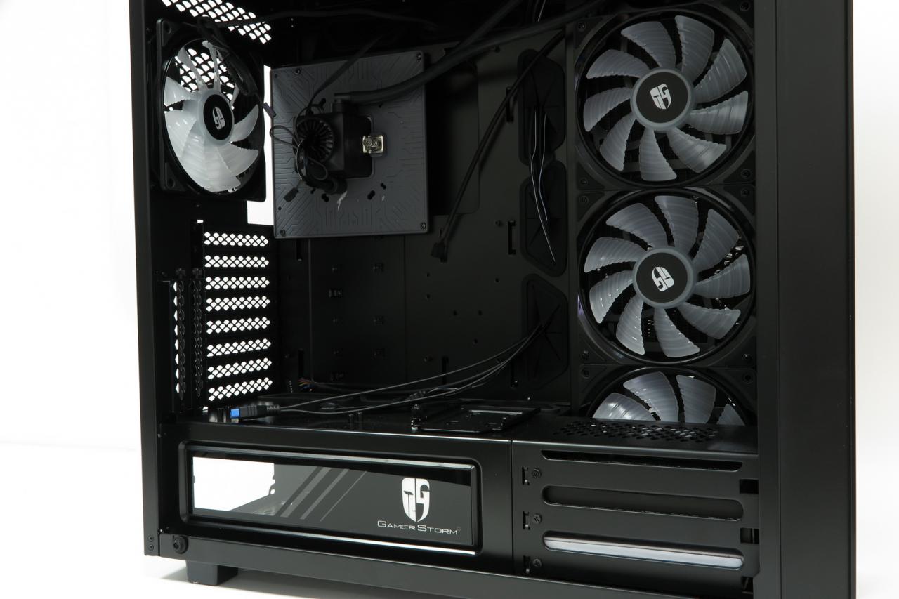 [29/05/2018] Deepcool New Ark 90: Big-Tower mit bunt beleuchteter Kompaktwasserkühlung im Test (7)