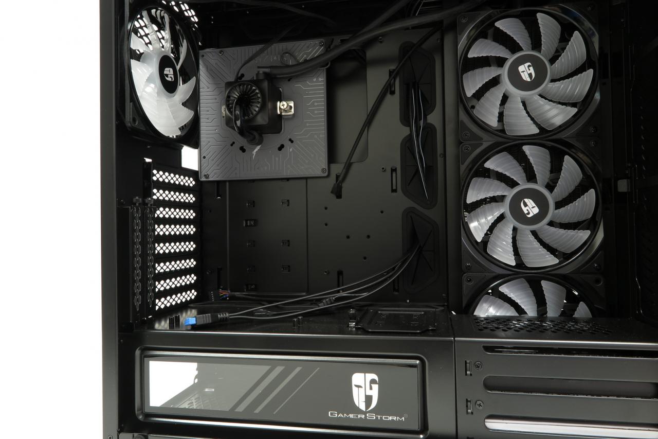 [29/05/2018] Deepcool New Ark 90: Big-Tower mit bunt beleuchteter Kompaktwasserkühlung im Test (8)
