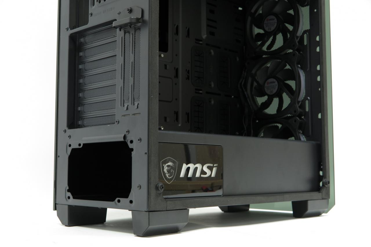 [02/05/2018] MSI Mag Pylon: MSIs gläserner Gehäusedebütant im Test (9)
