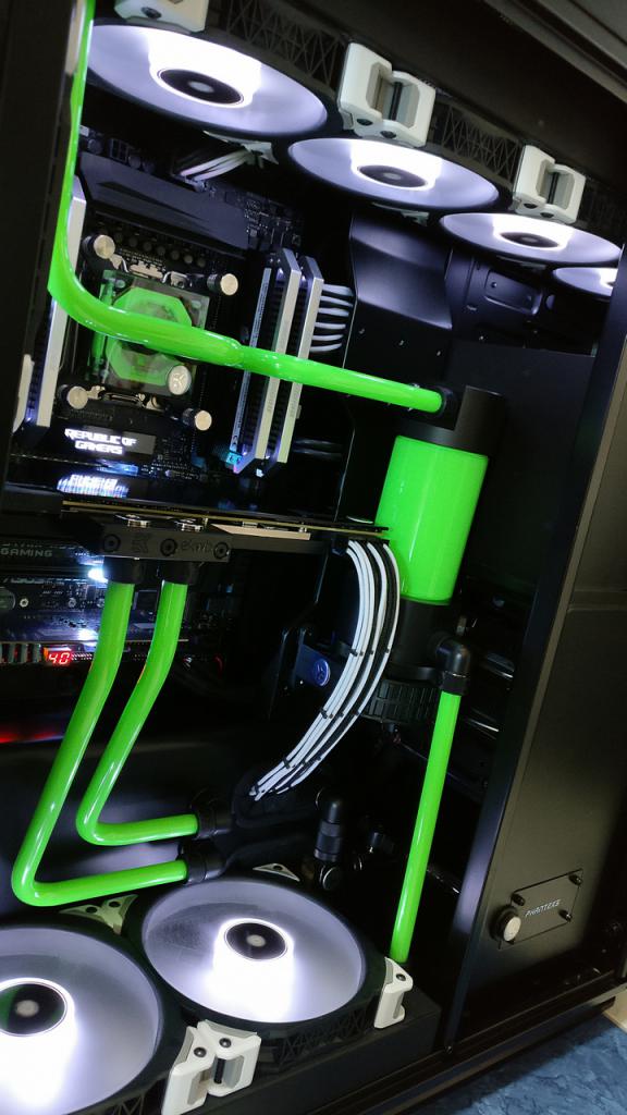 [04/05/2018] Update Mai 2018: Foto von syrus700