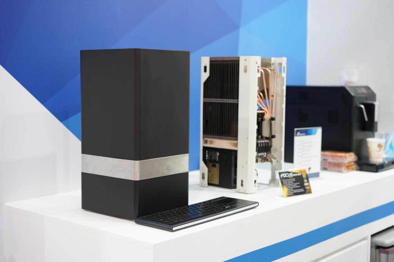 [11/06/2018] Monsterlabo The First: Gehäuse mit Passivkühlung für bis zu 200 Watt (7)