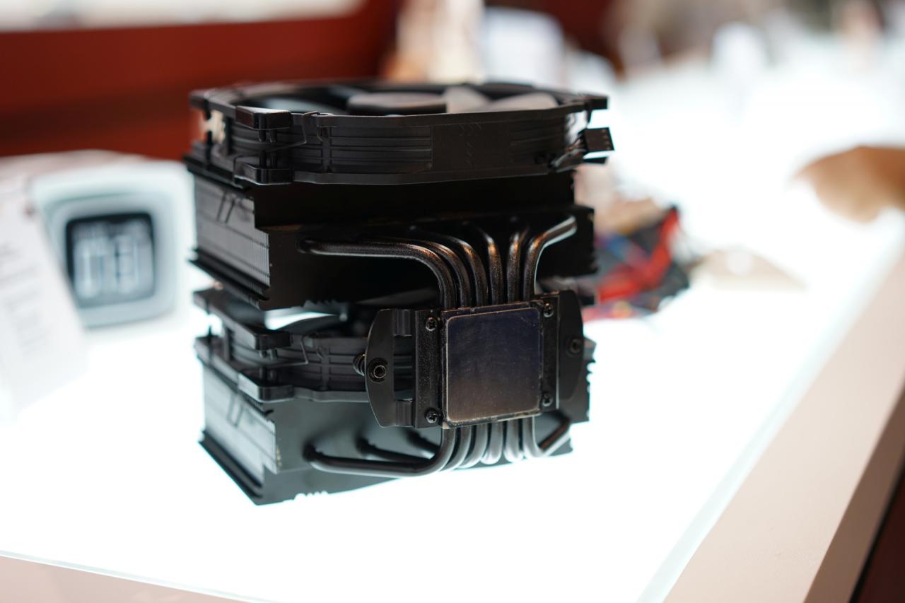 [10/06/2018] Noctua NH D15 schwarz 5