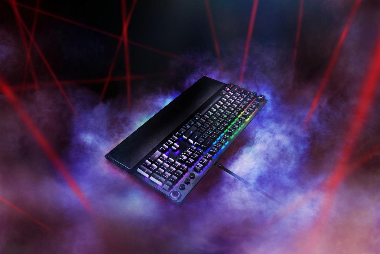 [27/06/2018] Razer Huntsman Elite: Razers neues Tastaturflaggschiff mit optisch-mechanischen Schaltern im Test&nbsp;(37)
