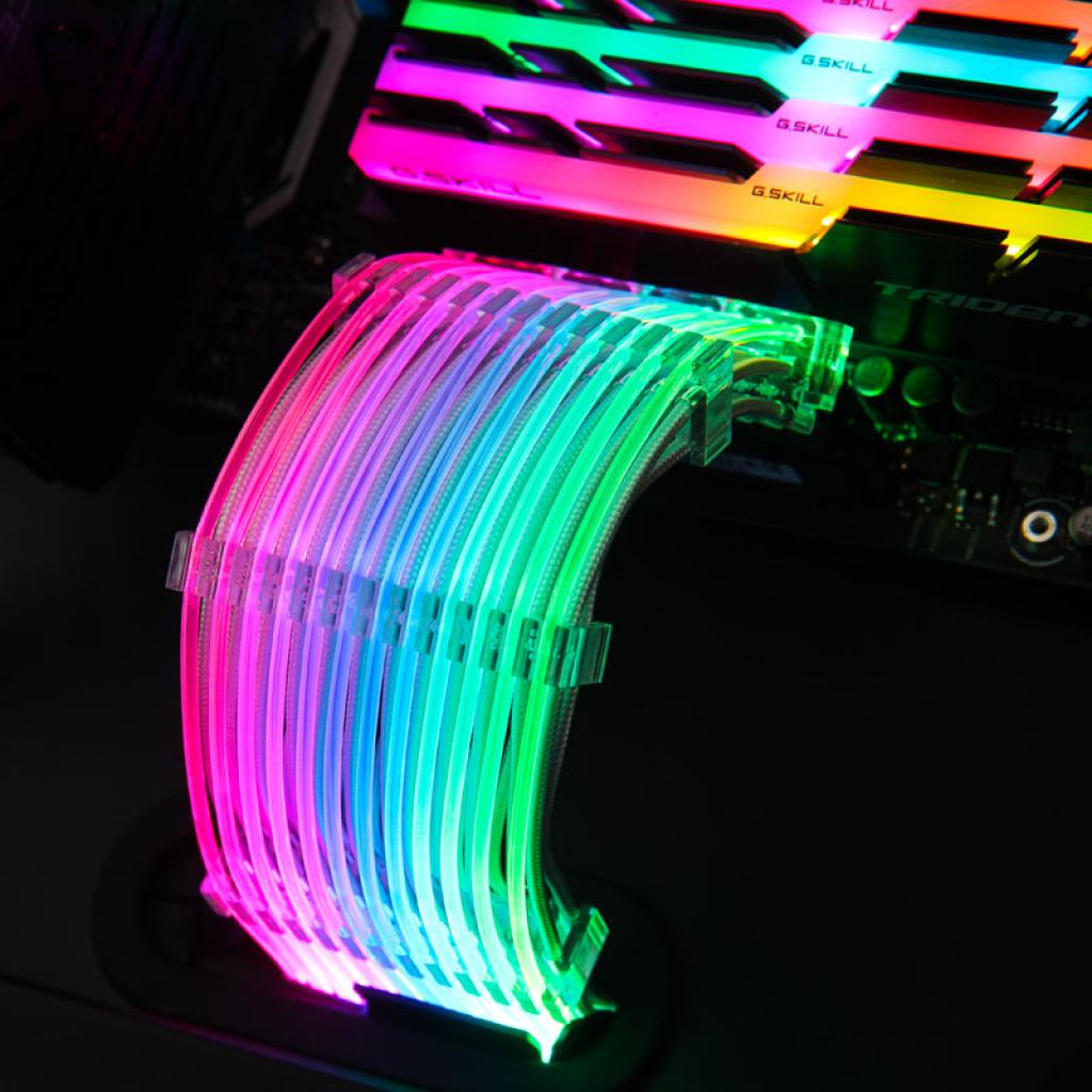 [10/07/2018] Lian Li Strimer: RGB-Beleuchtung für ATX-Kabel jetzt erhältlich (3)