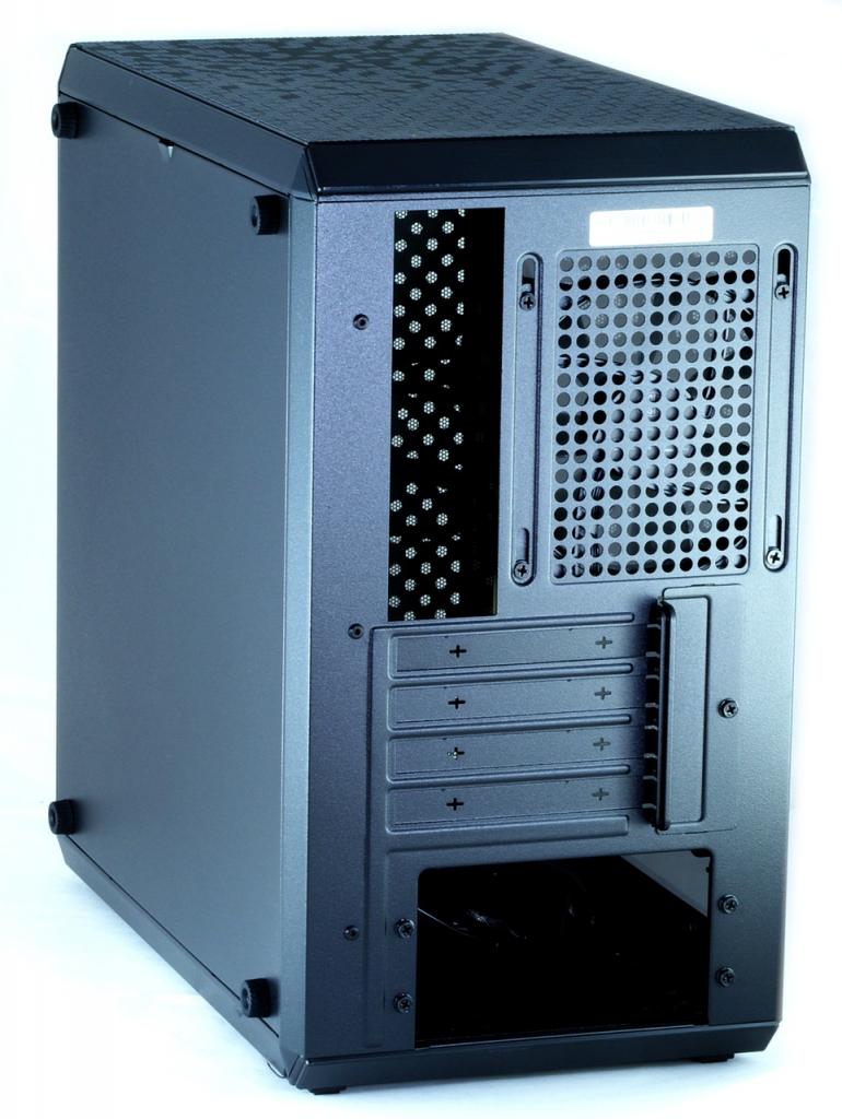 [31/07/2018] Cooler Master Masterbox Q300L/Q300P (7)