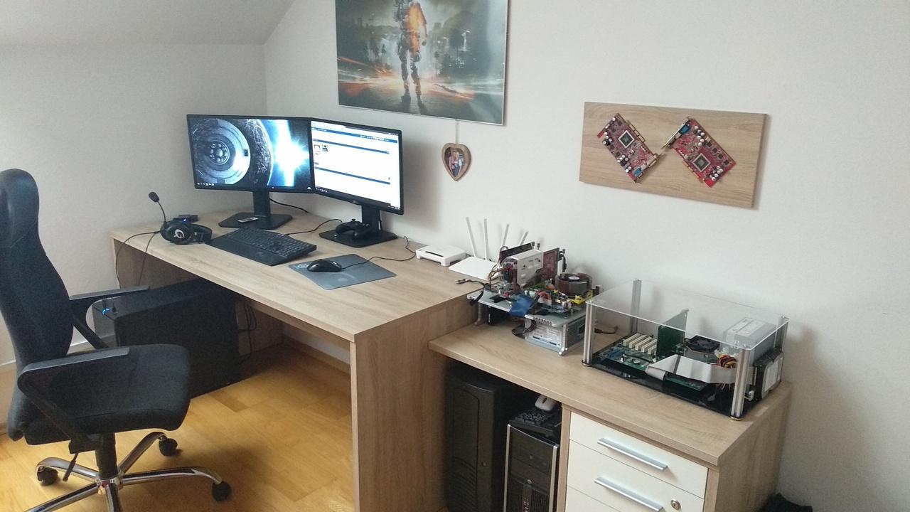 [20/07/2018] Update vom 21.07.2018: Schreibtisch von RaidRazer