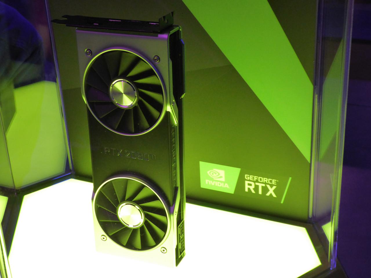 [22/08/2018] Nvidia Geforce RTX 2080 (Ti) in Aktion: Lüftergeräusch, Design und Leistung mit AI-Kantenglättung (3)