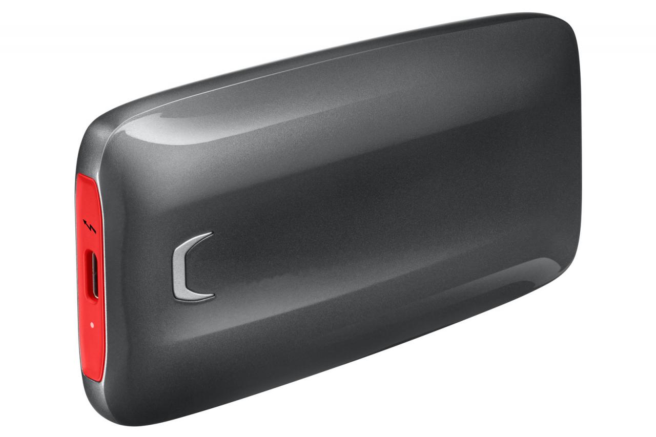 [29/08/2018] Samsung Portable SSD X5: Dank Thunderbolt 3 und NVMe mehr als 2 GB/s lesen und schreiben (4)