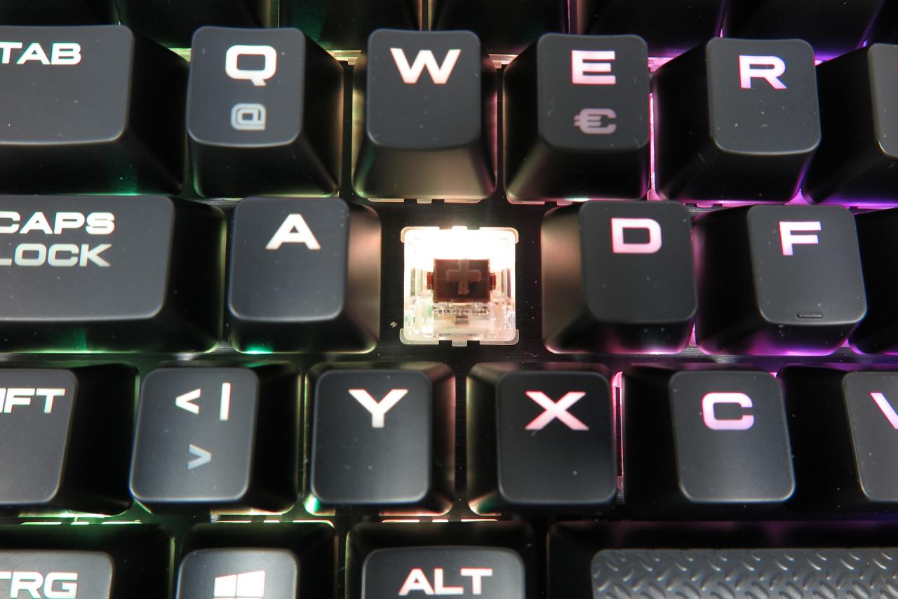 <strong>Corsair K70 RGB MK.2 Low Profile Rapidfire</strong>: Corsairs neues Keyboard mit schnellem Low-Profile-Schalterdebütanten im Test