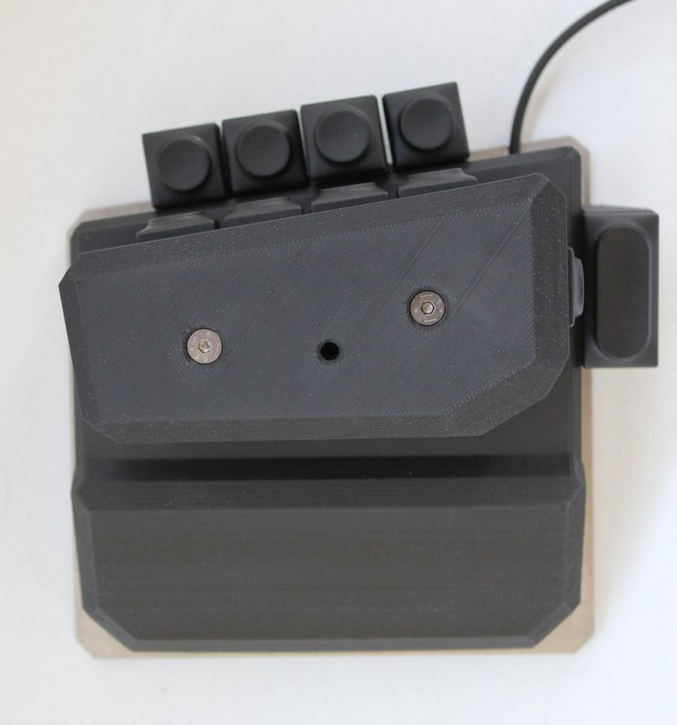 [22/10/2018] Move Master vereint Joystick und Tastatur für 200 Euro (3)