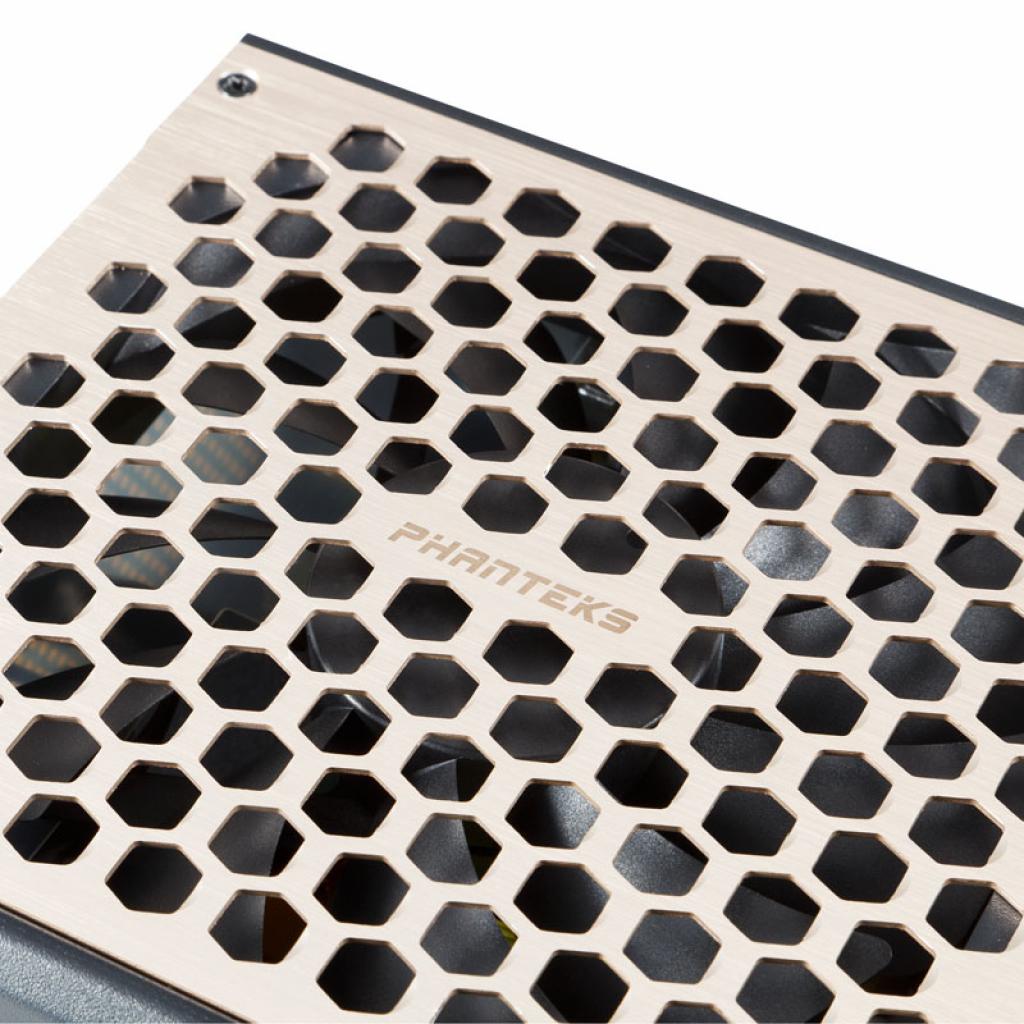 [10/10/2018] Phanteks Revolt Pro (8)