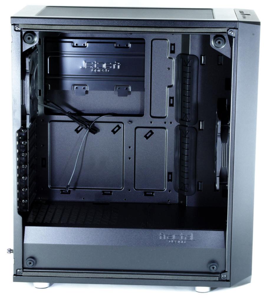 [18/10/2018] Fractal Design Meshify C (8)