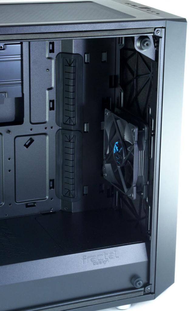 [18/10/2018] Fractal Design Meshify C (16)
