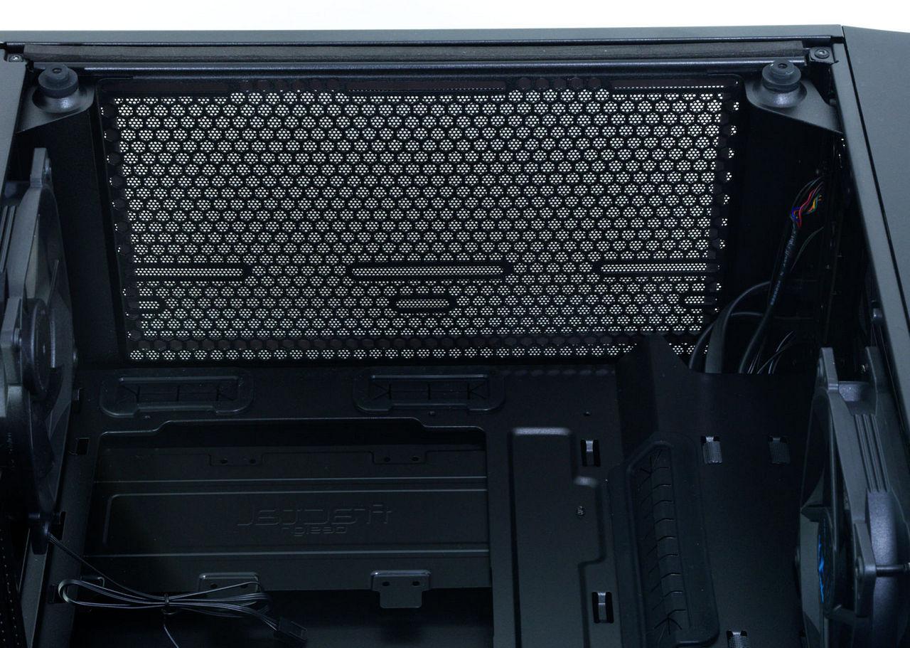[18/10/2018] Fractal Design Meshify C (19)
