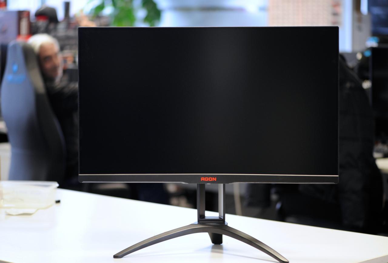 [09/11/2018] AOC Agon AG322QC4 im Test