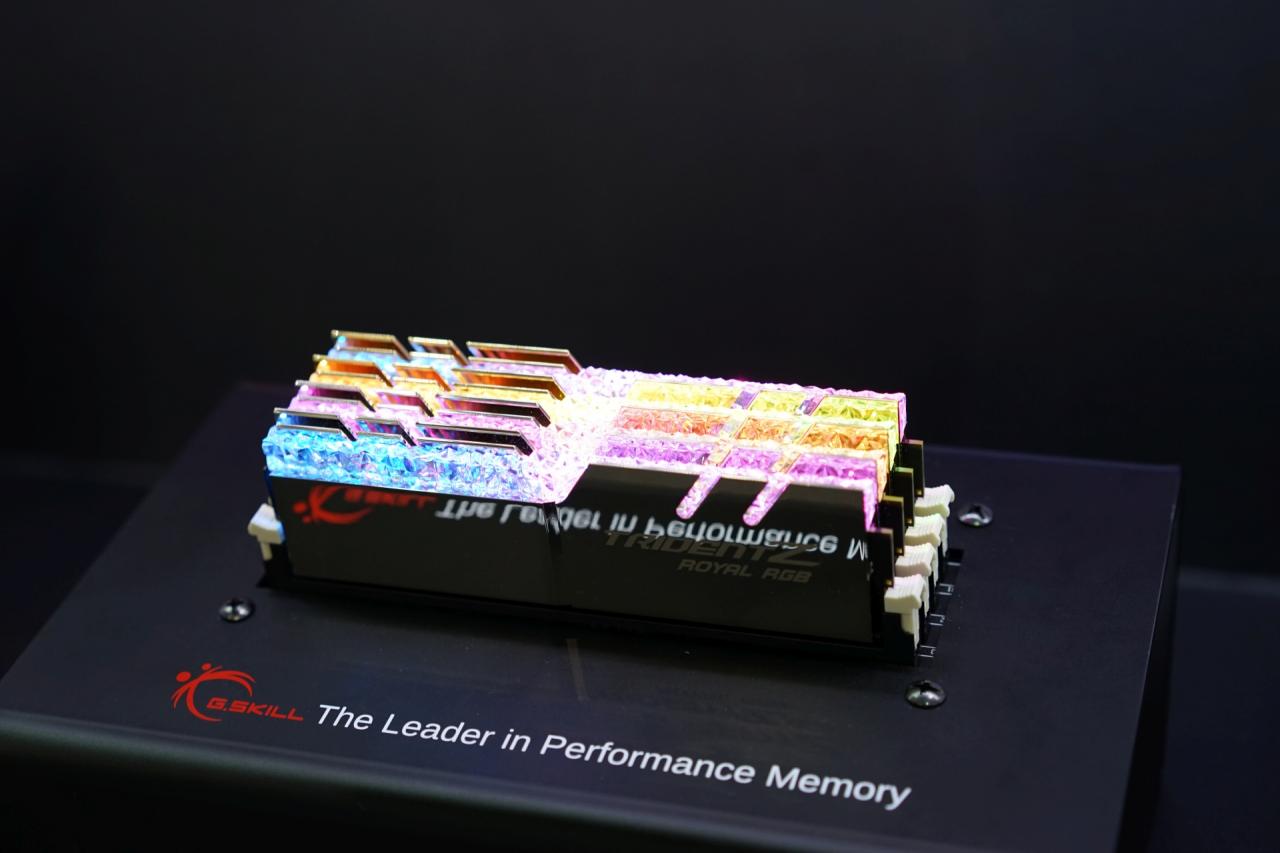 [20/11/2018] G.Skill Trident Z Royal: DDR4-RAM mit poliertem Aluminium und Kristall-RGB-Beleuchtung (2)