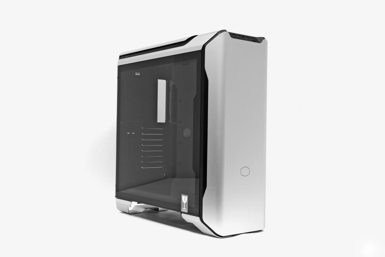 [30/11/2018] Cooler Master Mastercase SL600M (Midi-Tower laut Hersteller); Note: 1,83 (neues Wertungssystem)
