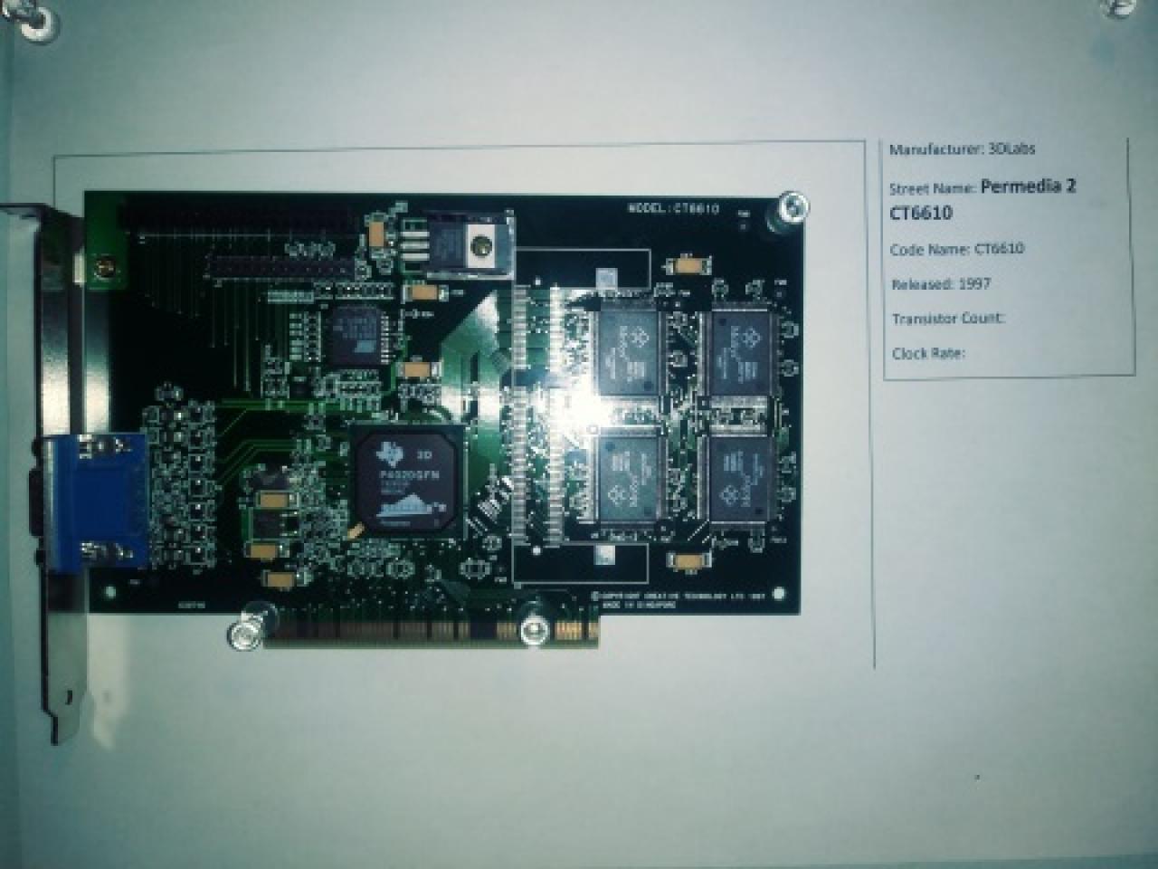 [09/01/2019] 402 GPUs an der Wand: 3DLabs Permedia 2