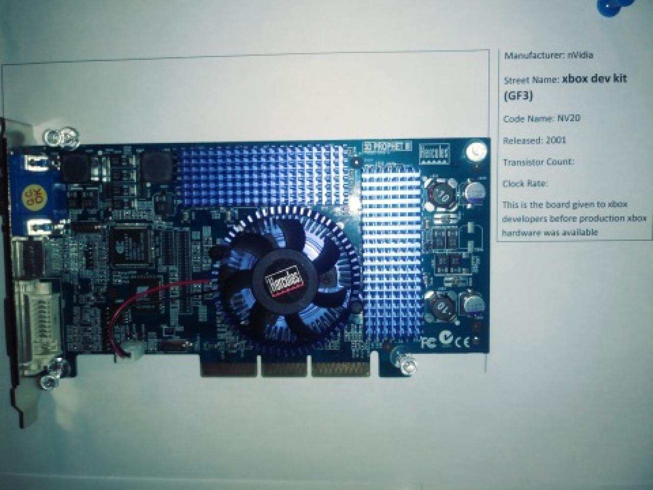 [09/01/2019] 402 GPUs an der Wand: Nvidia Xbox Dev Kit (Geforce 3)