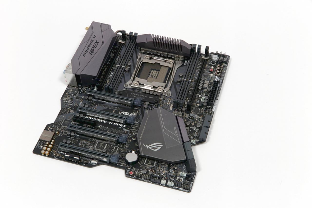 [12/01/2019] Update vom 13.01.2019: Mainboard von PCGH_Stephan