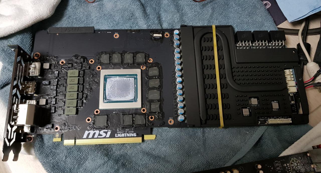 [03/01/2019] MSI Geforce RTX 2080 Ti Lightning Z 1 (mit Isolierung an den Spannungswandlern und dem Speicher)