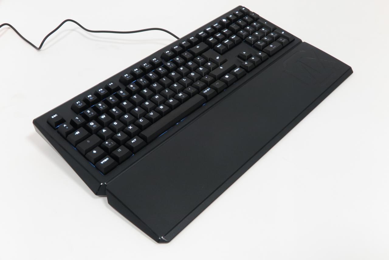 [23/01/2019] Cherry MX Board 1.0: Cherrys neues, spieletaugliches MX Board für Vielschreiber im Test (3)