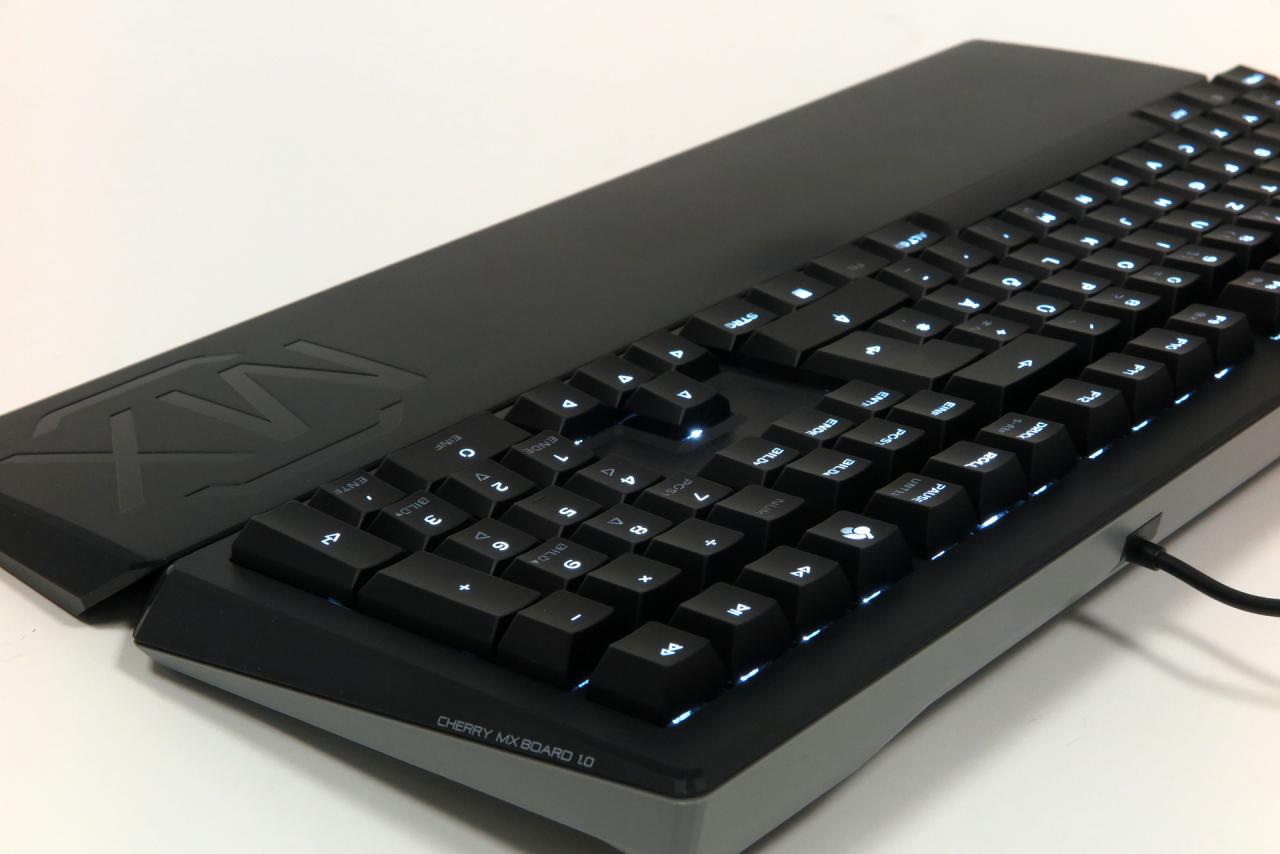 [23/01/2019] Cherry MX Board 1.0: Cherrys neues, spieletaugliches MX Board für Vielschreiber im Test (7)