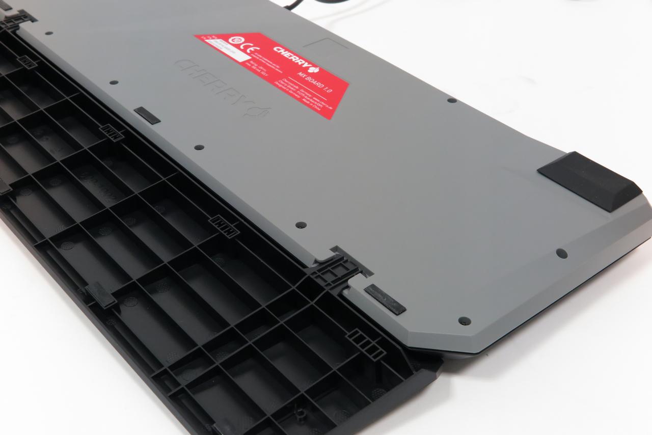 <strong>Cherry MX Board 1.0</strong>: Cherrys neues, spieletaugliches MX Board für Vielschreiber im Test (12)