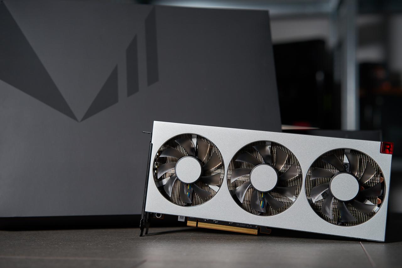 [04/02/2019] AMD Radeon VII im Test: Mit 16 GiByte zum Sieg gegen die Geforce RTX 2080? (7)