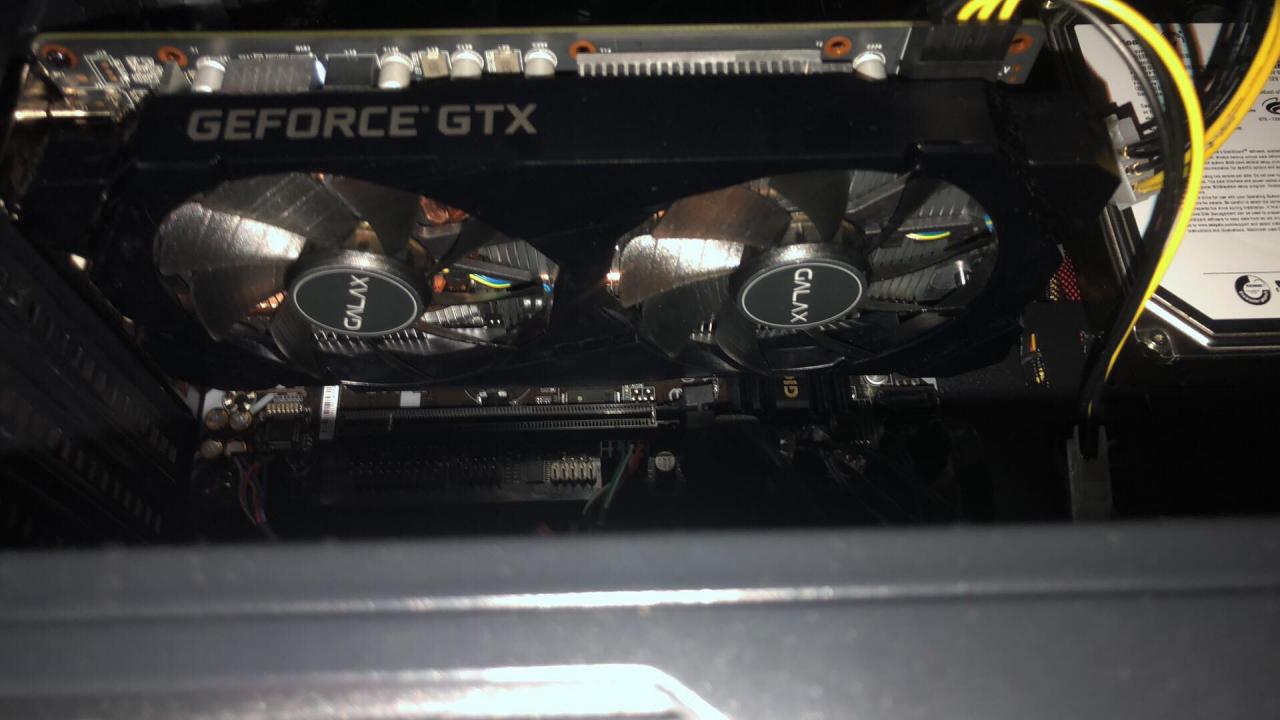 [19/02/2019] GTX 1660 Ti vor Release: Grafikkarte in freier Wildbahn abgelichtet (4)