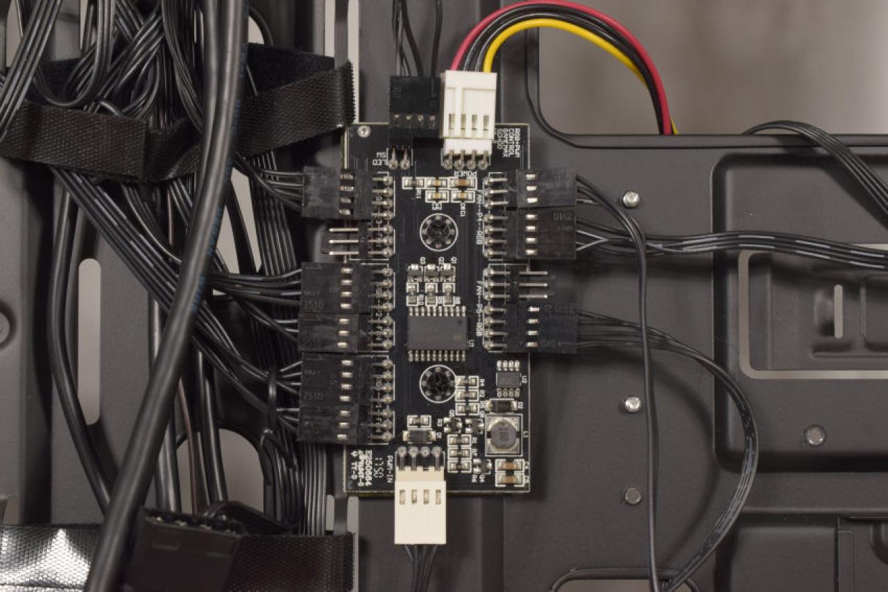 [25/02/2019] Inter-Tech M-908 Infinity Mirror (9)