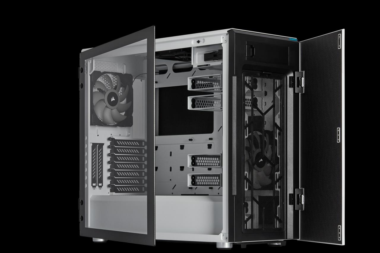 [12/03/2019] Corsair Carbide 678C: 5,25-Zoll-Schacht, Dämmung, Fronttür, Hartglas und USB 3.1 kombiniert (104)