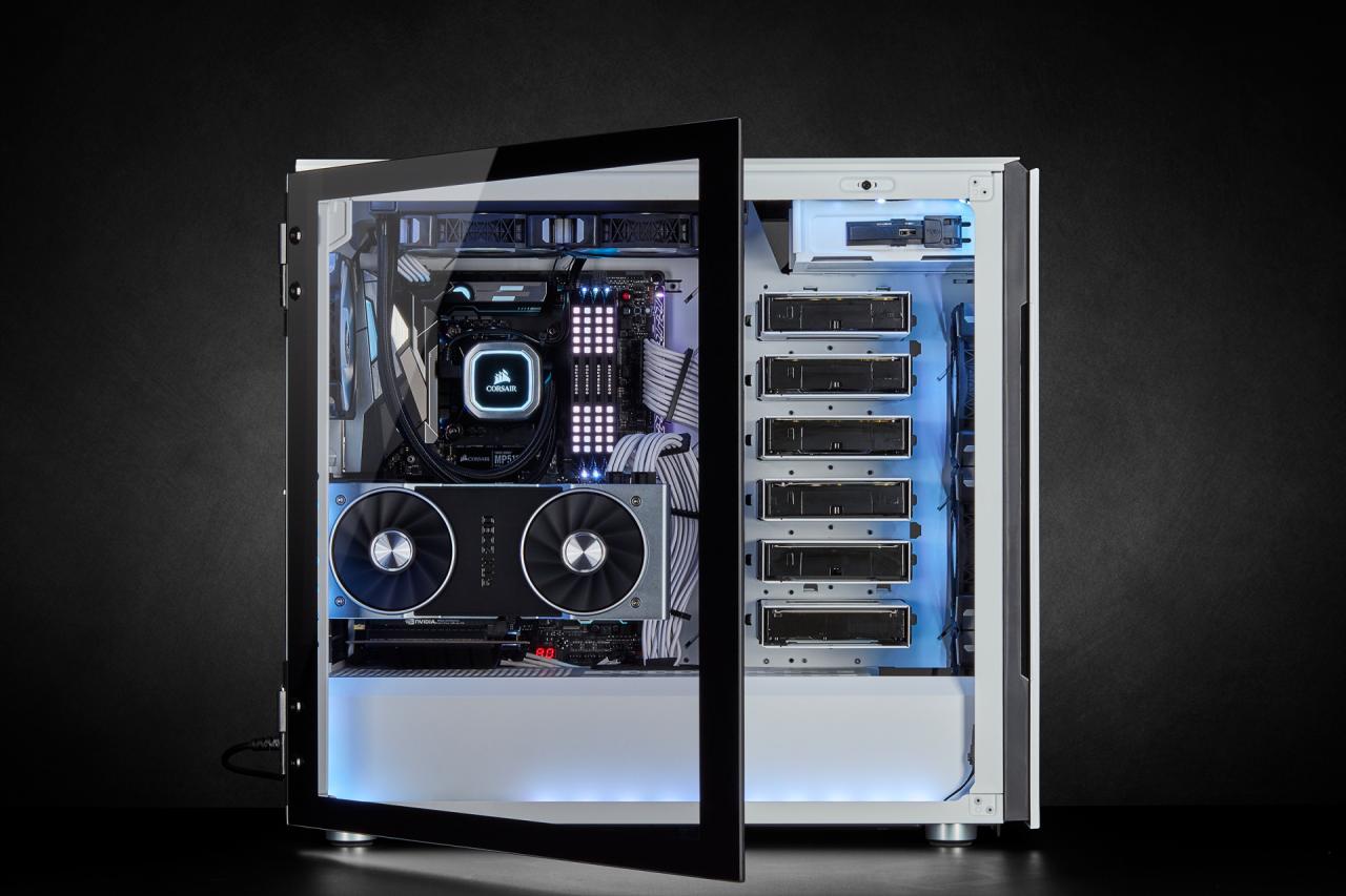 [12/03/2019] Corsair Carbide 678C: 5,25-Zoll-Schacht, Dämmung, Fronttür, Hartglas und USB 3.1 kombiniert (144)