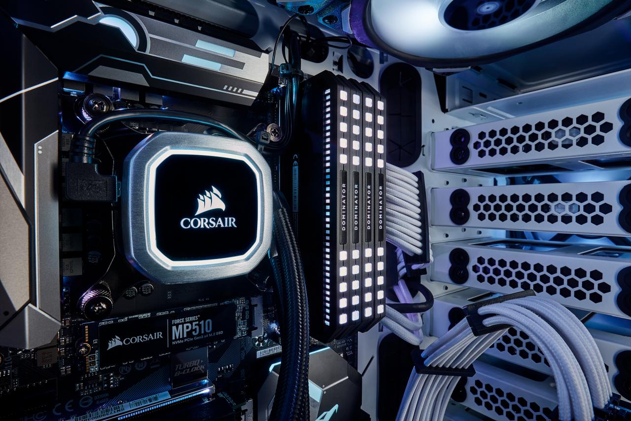 [12/03/2019] Corsair Carbide 678C: 5,25-Zoll-Schacht, Dämmung, Fronttür, Hartglas und USB 3.1 kombiniert (168)