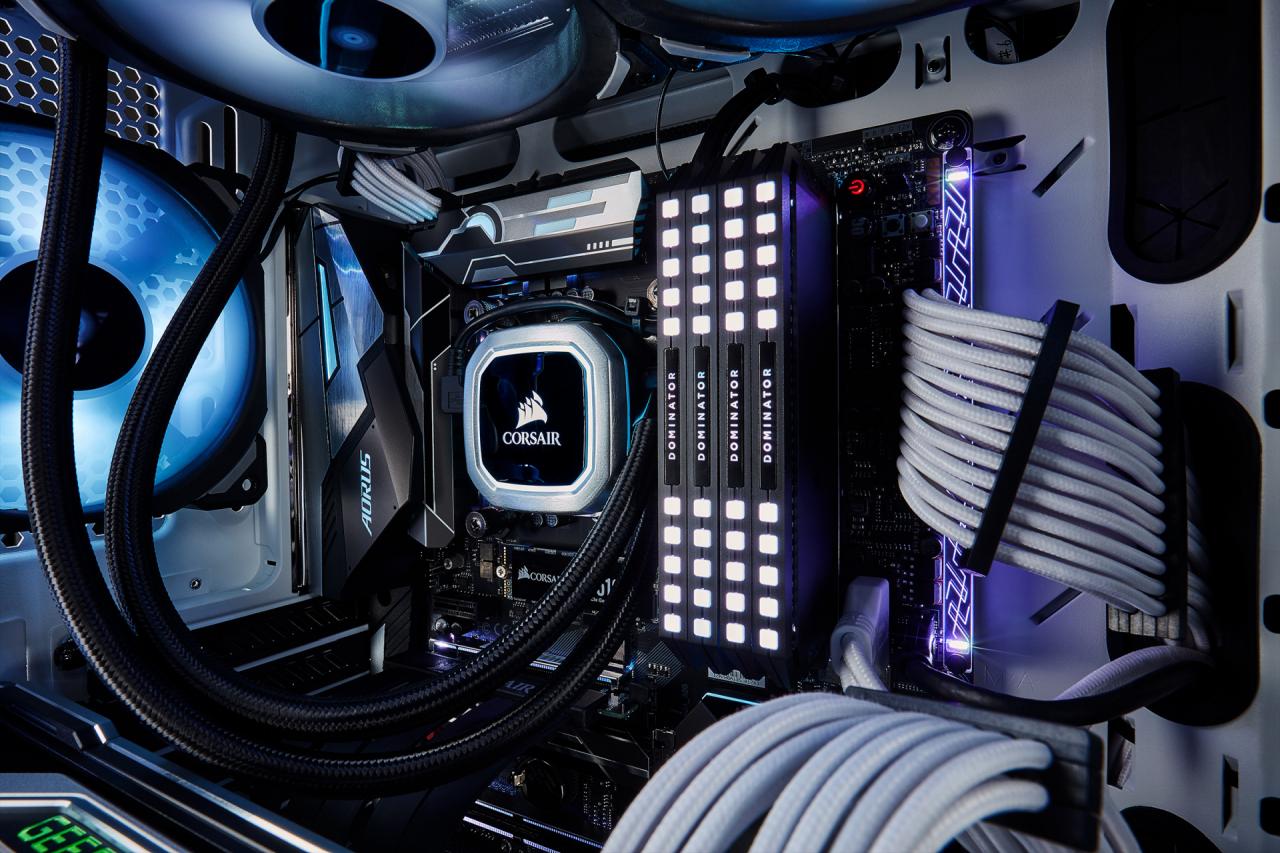 [12/03/2019] Corsair Carbide 678C: 5,25-Zoll-Schacht, Dämmung, Fronttür, Hartglas und USB 3.1 kombiniert (169)