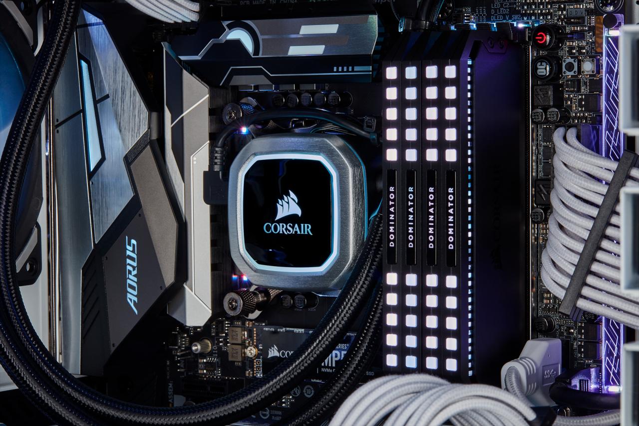 [12/03/2019] Corsair Carbide 678C: 5,25-Zoll-Schacht, Dämmung, Fronttür, Hartglas und USB 3.1 kombiniert (170)