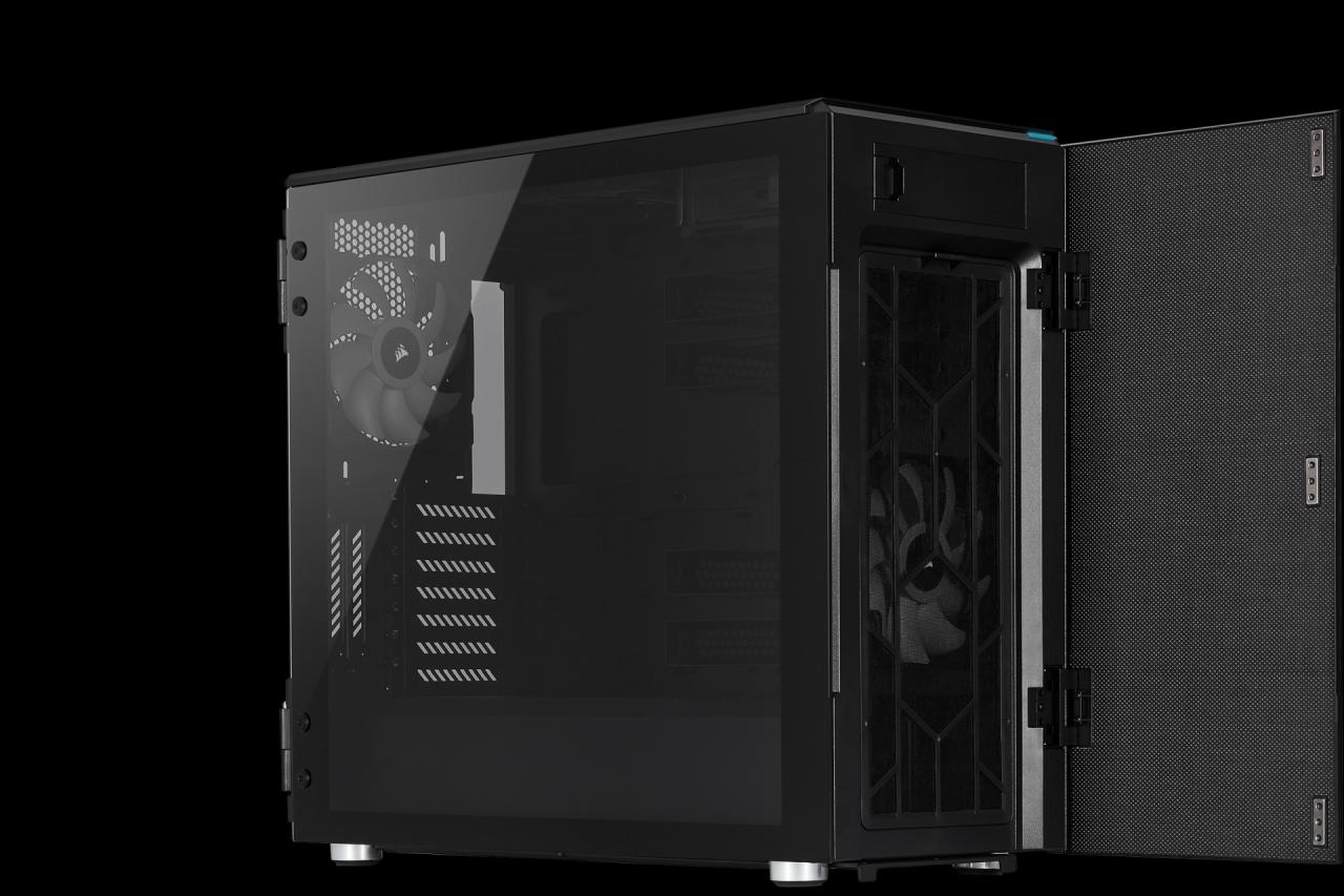 [12/03/2019] Corsair Carbide 678C: 5,25-Zoll-Schacht, Dämmung, Fronttür, Hartglas und USB 3.1 kombiniert (20)