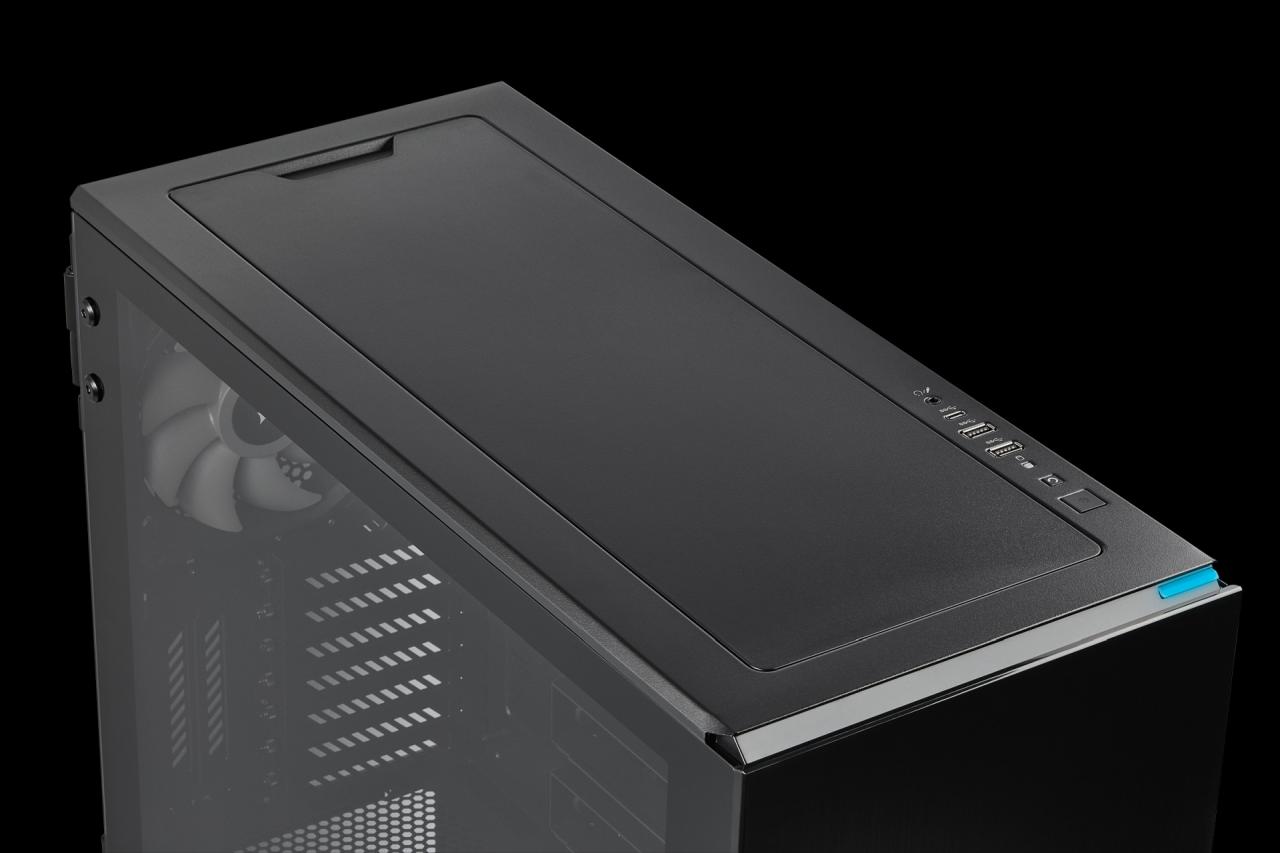 [12/03/2019] Corsair Carbide 678C: 5,25-Zoll-Schacht, Dämmung, Fronttür, Hartglas und USB 3.1 kombiniert (21)