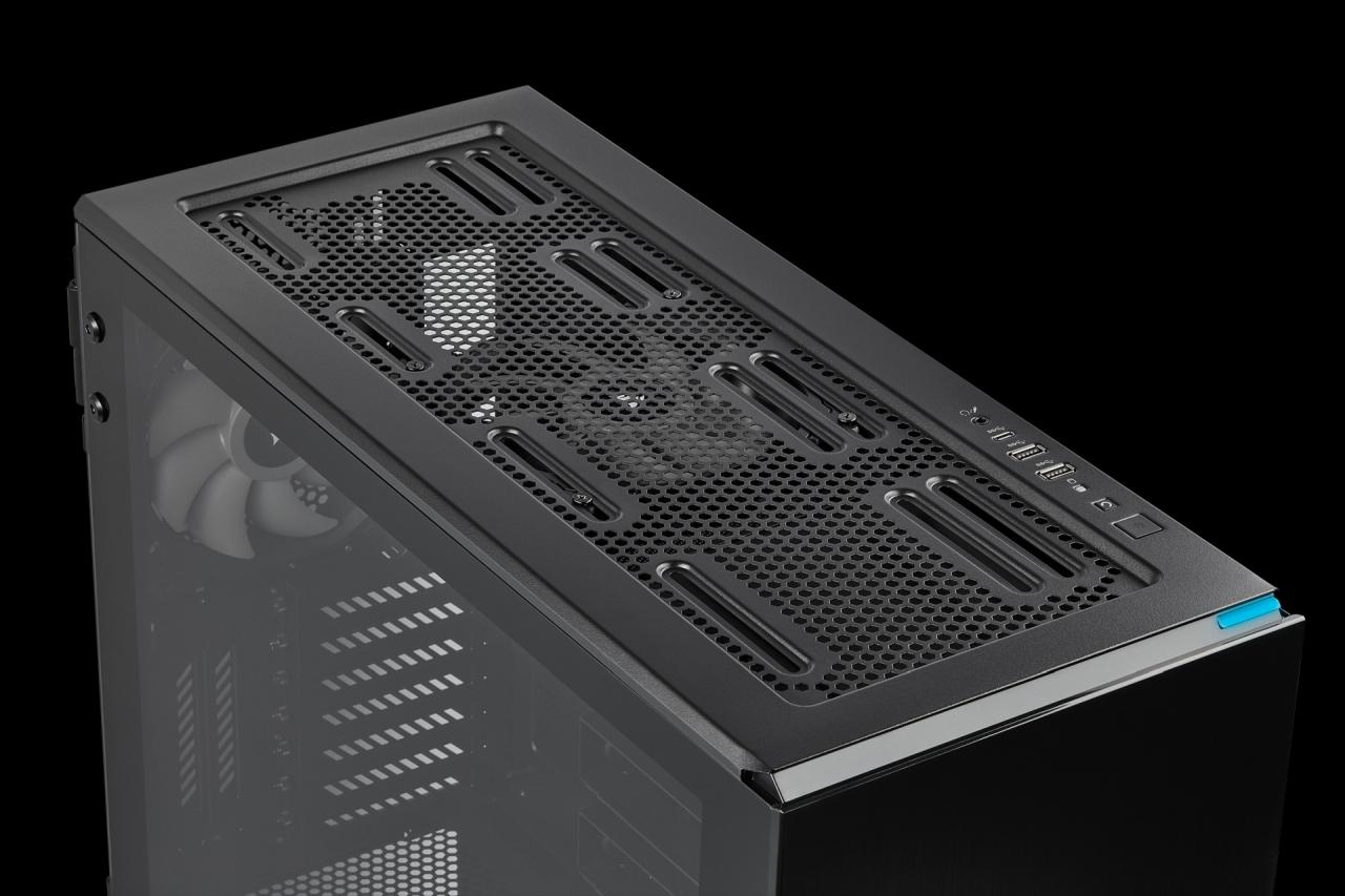 [12/03/2019] Corsair Carbide 678C: 5,25-Zoll-Schacht, Dämmung, Fronttür, Hartglas und USB 3.1 kombiniert (23)
