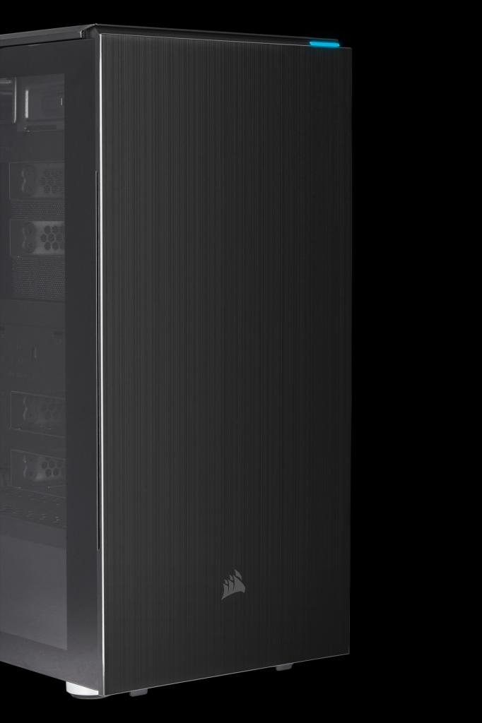 [12/03/2019] Corsair Carbide 678C: 5,25-Zoll-Schacht, Dämmung, Fronttür, Hartglas und USB 3.1 kombiniert (31)