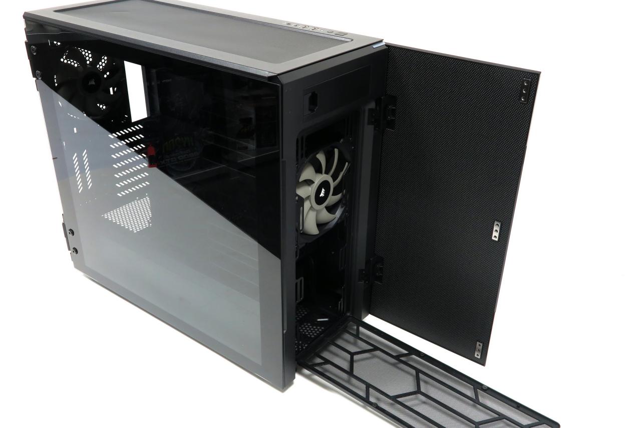 [11/03/2019] Corsair Carbide 678C: Corsairs neues Edelgehäuse mit geringer Geräuschkulisse im Test (3)